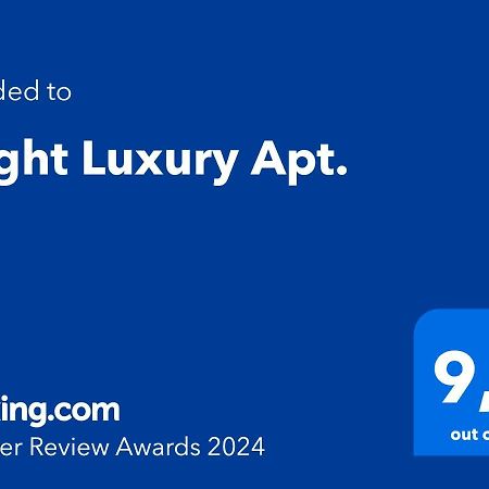 Bright Luxury Apt. Volos Exteriör bild